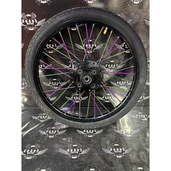 19 SİYAH ÇEMBERLİ SİYAH GÖBEKLİ BUKALEMUN TELLİ DİZİLİ JANT LASTİKLİ