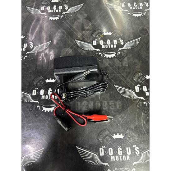 AKÜ ŞARJ ALETİ 12V 3A