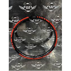 17 KIRMIZI ŞERİTLİ ÇEMBER