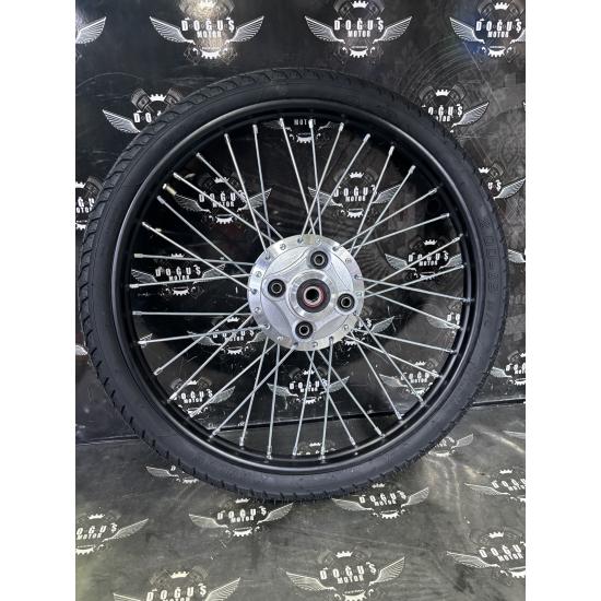 19 DEMİR SİYAH ÇEMBER  ARKA JANT  LASTİKLİ